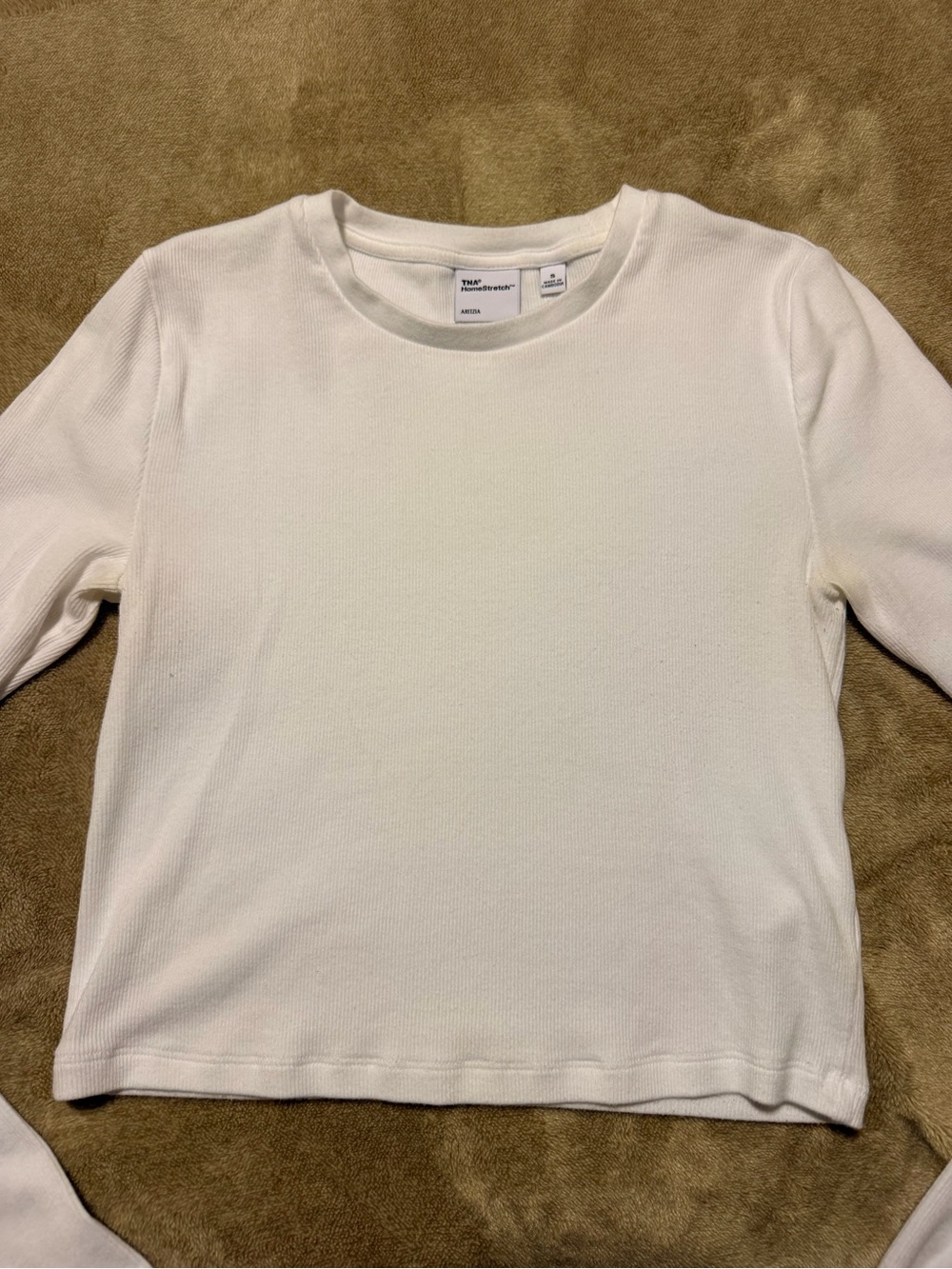 Aritzia TNA Homestretch long sleeve tee